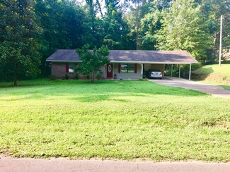 1146 Border Ave W, Wiggins, MS 39577
