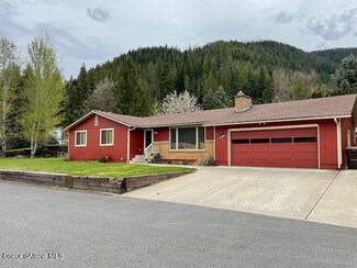 723 E Larch Ave, Osburn, ID 83849