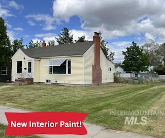 278 Taylor St, Twin Falls, ID 83301
