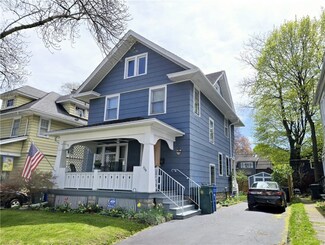 729 Parsells Ave, Rochester, NY 14609