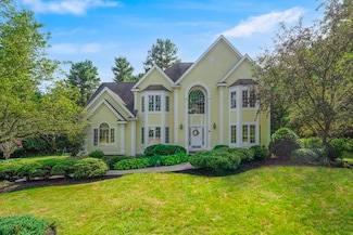 22 Campbell Rd, Middleton, MA 01949