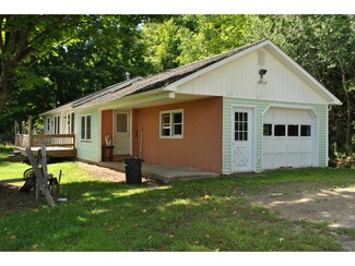 329 Piette Dr, Irasburg, VT 05845