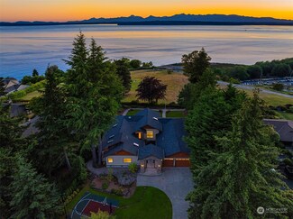 18455 17th Ave NW, Shoreline, WA 98177