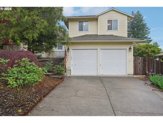 17701 Koch Ct, Sandy, OR 97055