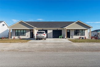 703 S Oak St Unit 1 & 2, Townsend, MT 59644