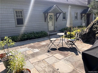 14 Old Glenham Rd, Beacon, NY 12508