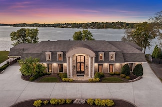 101 Kennett Rd, Old Hickory, TN 37138