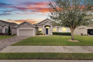 332 Lake Mariana Way, Auburndale, FL 33823
