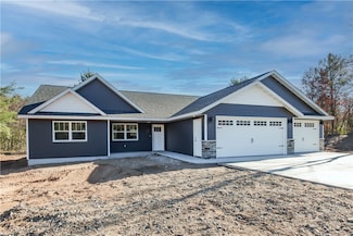 3443 112th St, Lake Hallie, WI 54729