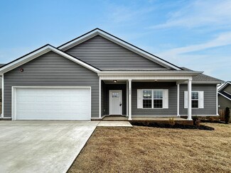 1032 Echo Ridge Rd, Columbia, TN 38401