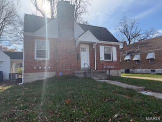 38 Lee Ave, Saint Louis, MO 63135