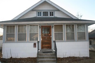 721 Grove St, Perry, IA 50220