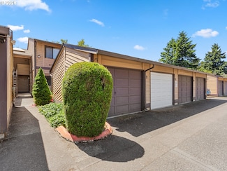 619 SE 121st Ave Unit 23, Vancouver, WA 98683