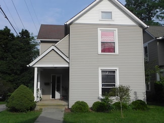 117 N Park St, Bellefontaine, OH 43311