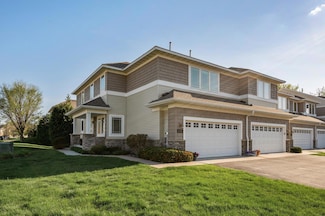 10531 Bay View Ln, Woodbury, MN 55129