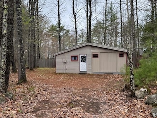 91 Gore Rd, Naples, ME 04055