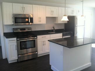 158 Main St Unit 2, Wenham, MA 01984