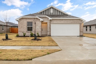 114 Kainos St, Greenville, TX 75402
