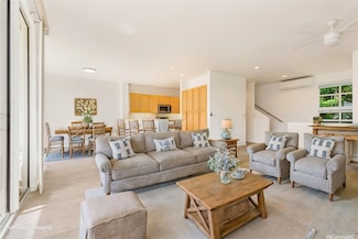 1340 Moanalualani Place Unit 4, Honolulu, HI 96819