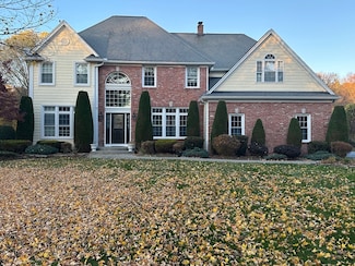 7 Rising Corner Rd, Southwick, MA 01077