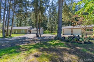 24620 36th Avenue Ct E, Spanaway, WA 98387