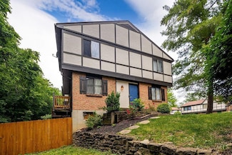 439 Dartmouth Cir, Cincinnati, OH 45244