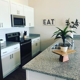 782 Riverfront 113 Pkwy, Chattanooga, TN 37402
