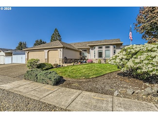 11973 Leann Marie Ln, Oregon City, OR 97045