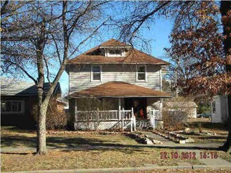 318 Locust St, Halstead, KS 67056
