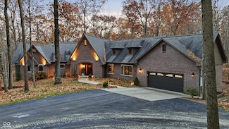 8851 S Peoga Rd, Trafalgar, IN 46181