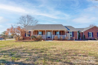 116 Country Creek Dr, Kings Mountain, NC 28086