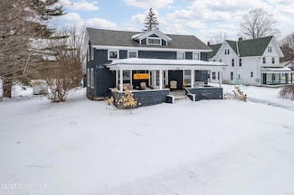 28 W Main St, Mayfield, NY 12117