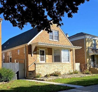8143 S Sawyer Ave, Chicago, IL 60652
