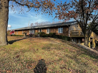 694 E 2735 Ave, Ramsey, IL 62080