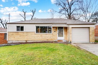 447 Sunland Dr, Cincinnati, OH 45238