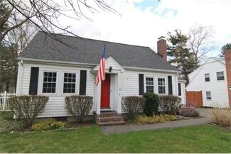 63 Meriam St, Wakefield, MA 01880
