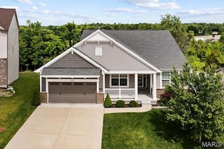 5921 Hawkins Ridge Ct, St. Louis, MO 63129