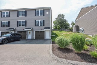 3 Nutfield Ct Unit 19, Derry, NH 03038