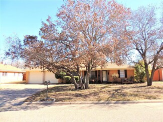 1761 Delwood Dr, Abilene, TX 79603