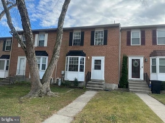 323 Cool Breeze Ct, Pasadena, MD 21122