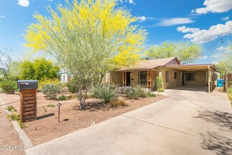 2434 E Pinchot Ave, Phoenix, AZ 85016