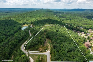 2112 Lindsay Ln Unit 20, Chelsea, AL 35043