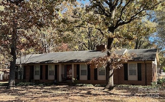 1902 Shady Ln, Monroe, NC 28110