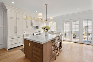 32 High St, Charlestown, MA 02129