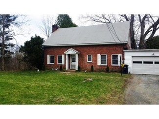 1875 Christian St, White River Junction, VT 05001