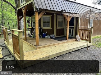 259 Luther Michael Rd, Berkeley Springs, WV 25411