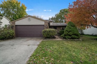 6864 Sparrow Ln, Columbus, OH 43235