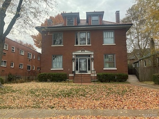 3012 Lafayette Ave, Saint Louis, MO 63104