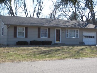 4605 W Newton Dr, Edinburgh, IN 46124