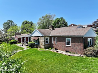 735 E 3rd St, Bloomsburg, PA 17815